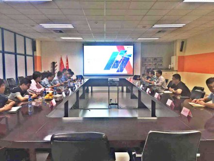 中科院海岸带钻研所辅导专家一行到凯时AG软件调查